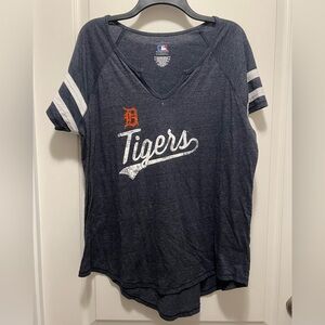 Size 1 Detroit Tigers shirt from Torrid